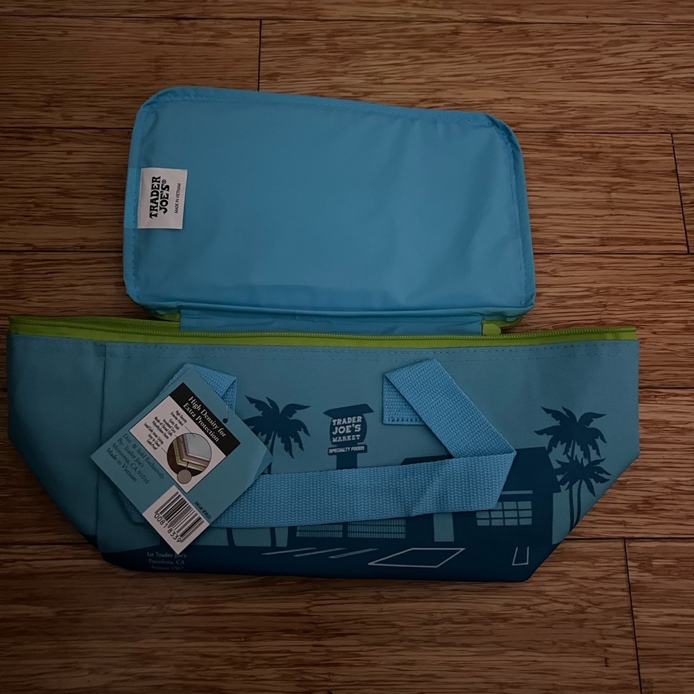 Blue Trader Joe'sMini  Insulated Bag